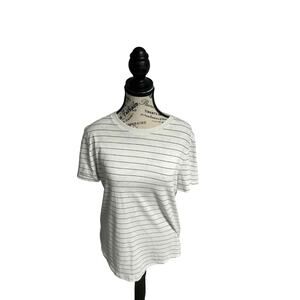 Women's Lululemon Striped T-Shirt - Size 8